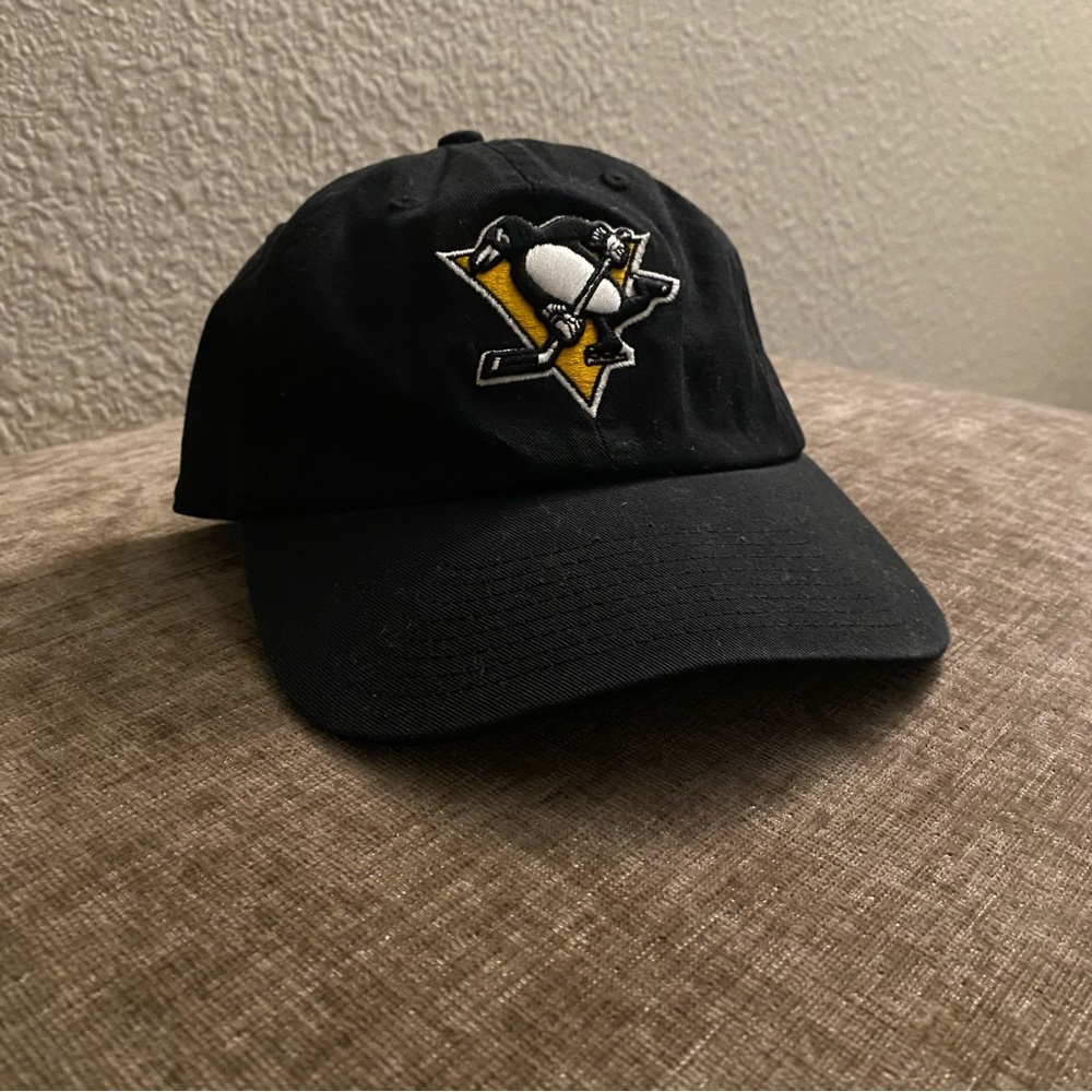 Black Pittsburgh Penguins Cap